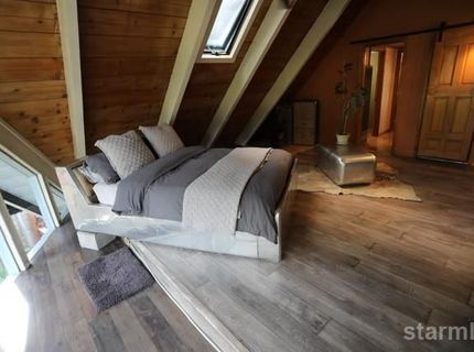 643 Seneca Drive, South Lake Tahoe, CA 96150 Photo