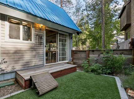 643 Seneca Drive, South Lake Tahoe, CA 96150 Photo