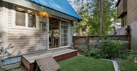 643 Seneca Drive, South Lake Tahoe, CA 96150 Photo