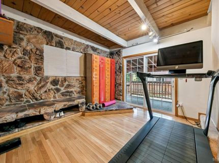 643 Seneca Drive, South Lake Tahoe, CA 96150 Photo