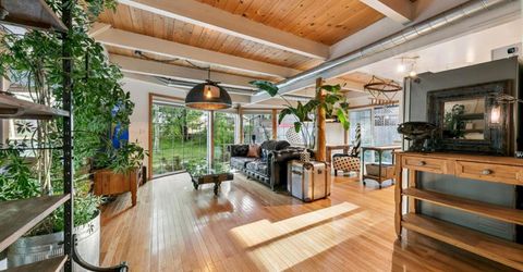 643 Seneca Drive, South Lake Tahoe, CA 96150 Photo
