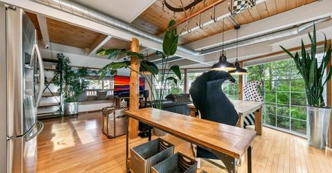 643 Seneca Drive, South Lake Tahoe, CA 96150 Photo