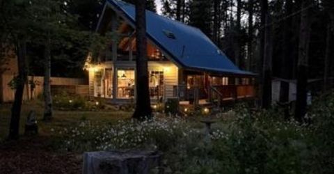 643 Seneca Drive, South Lake Tahoe, CA 96150 Photo