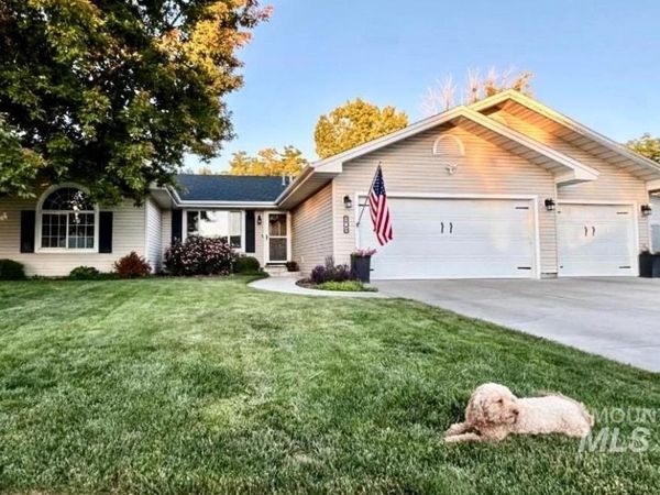 808 O'leary Way, Twin Falls, ID 83301