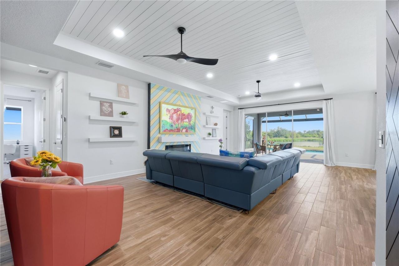 5542 Native Henna Court, Sarasota, FL 34238 Photo