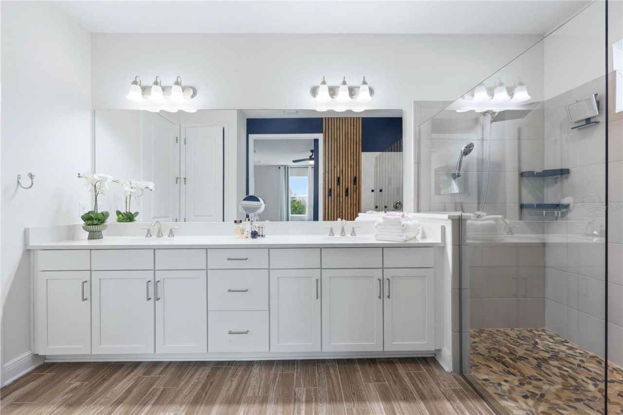 5542 Native Henna Court, Sarasota, FL 34238 Photo