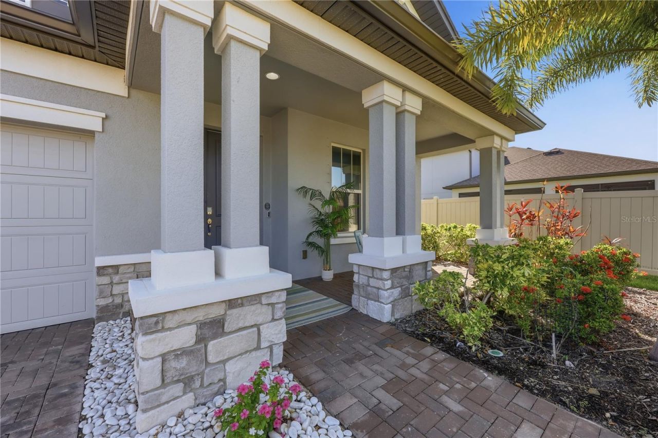 5542 Native Henna Court, Sarasota, FL 34238 Photo