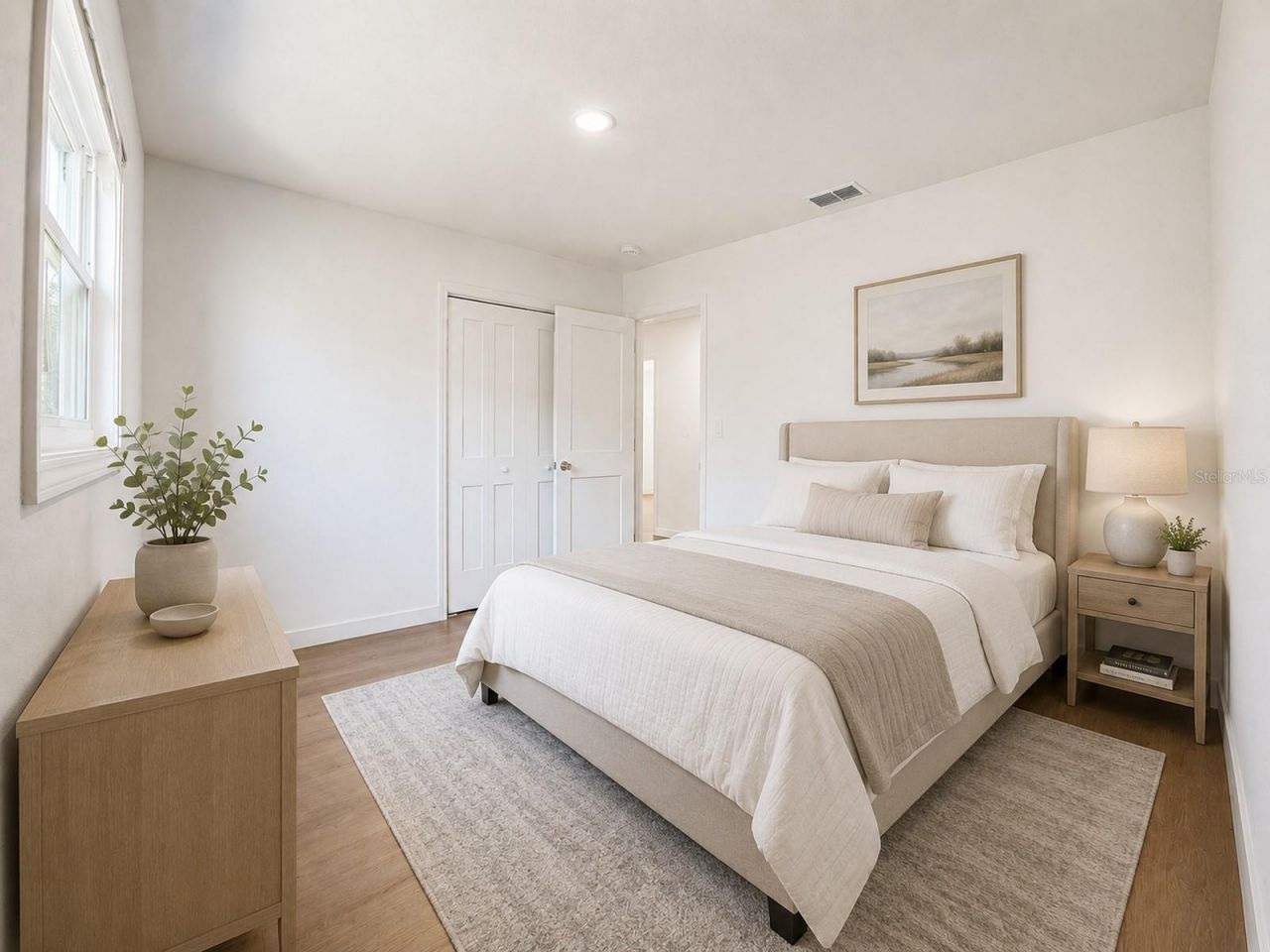 1834 New Hampshire Avenue Ne, Saint Petersburg, FL 33703 Photo