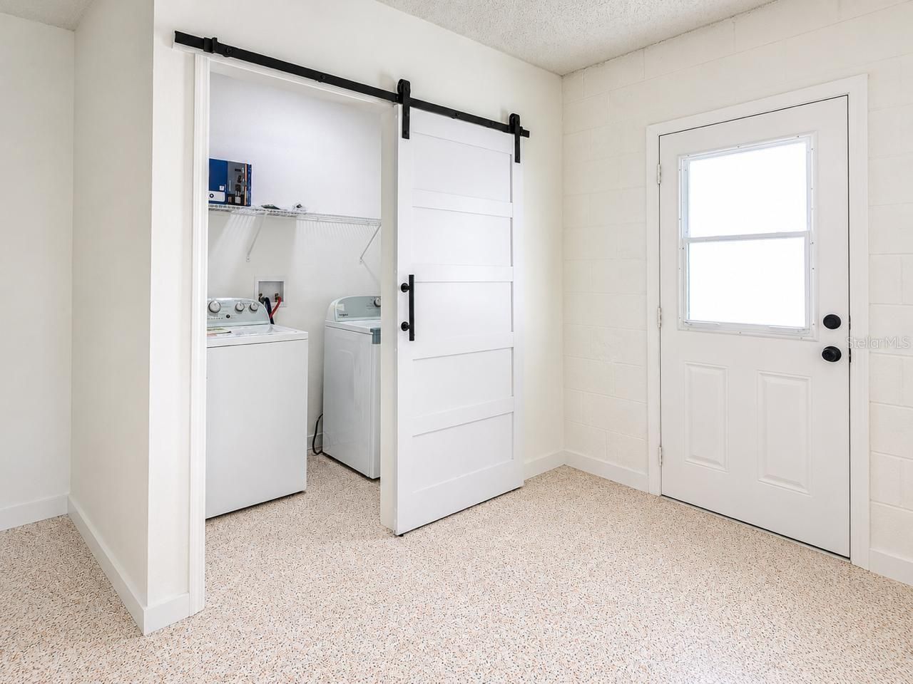 1834 New Hampshire Avenue Ne, Saint Petersburg, FL 33703 Photo