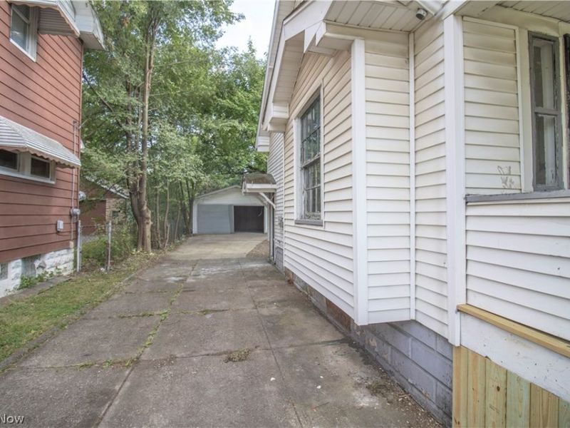12718 Ferris Avenue, Cleveland, OH 44105 Photo 14