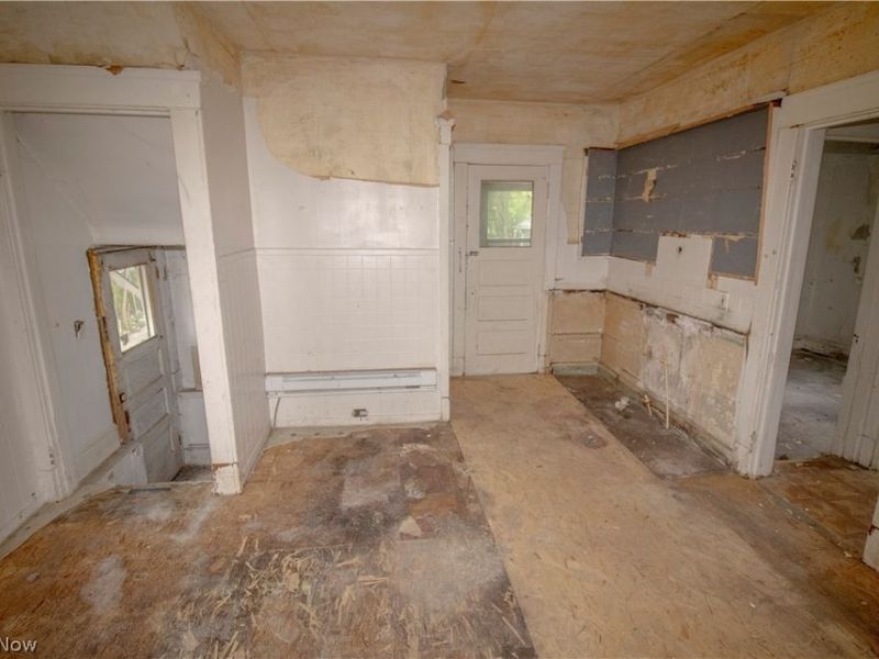 12718 Ferris Avenue, Cleveland, OH 44105 Photo 8