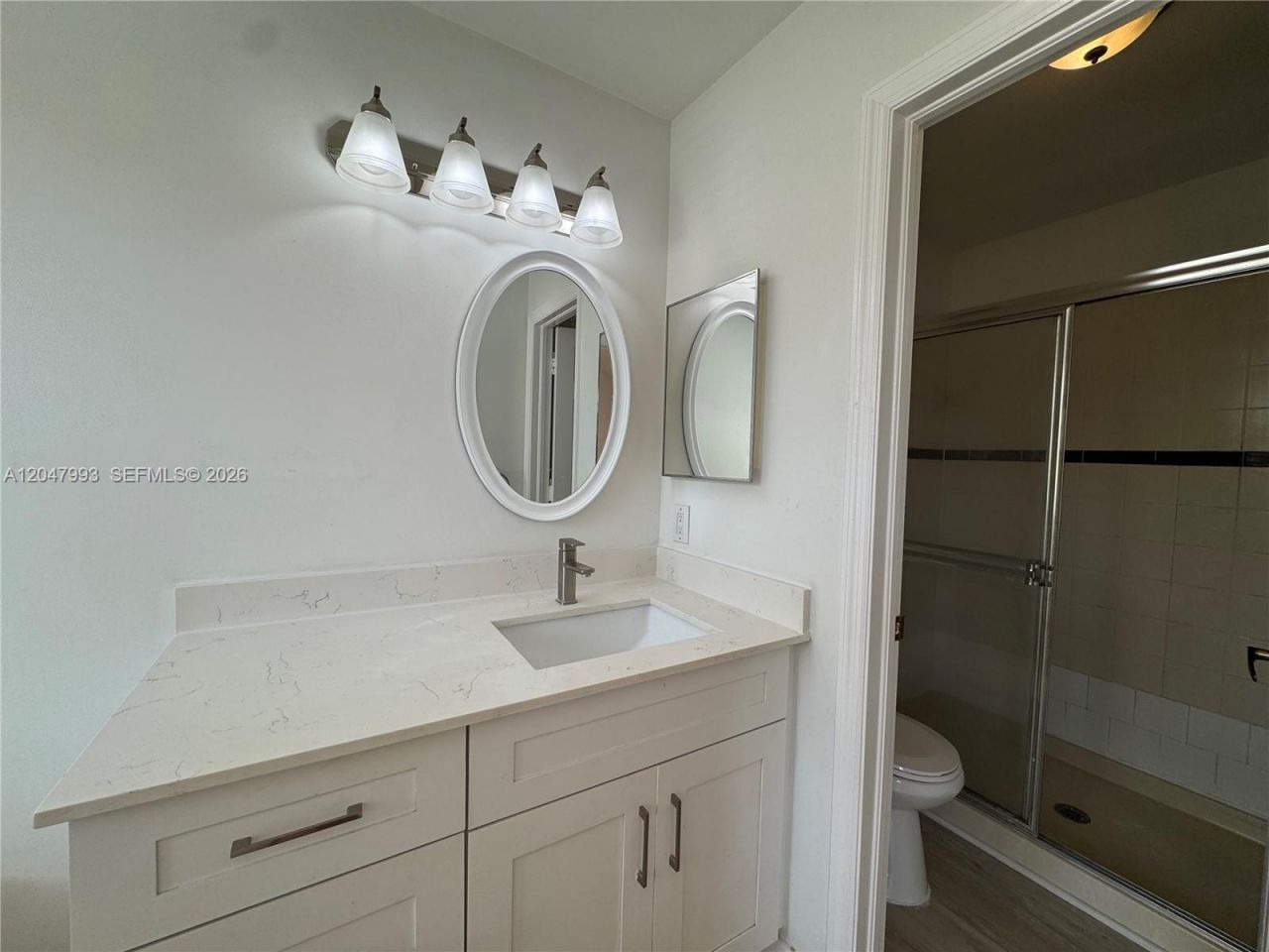 1595 Seagrape Way , Unit -, Hollywood, FL 33019 Photo