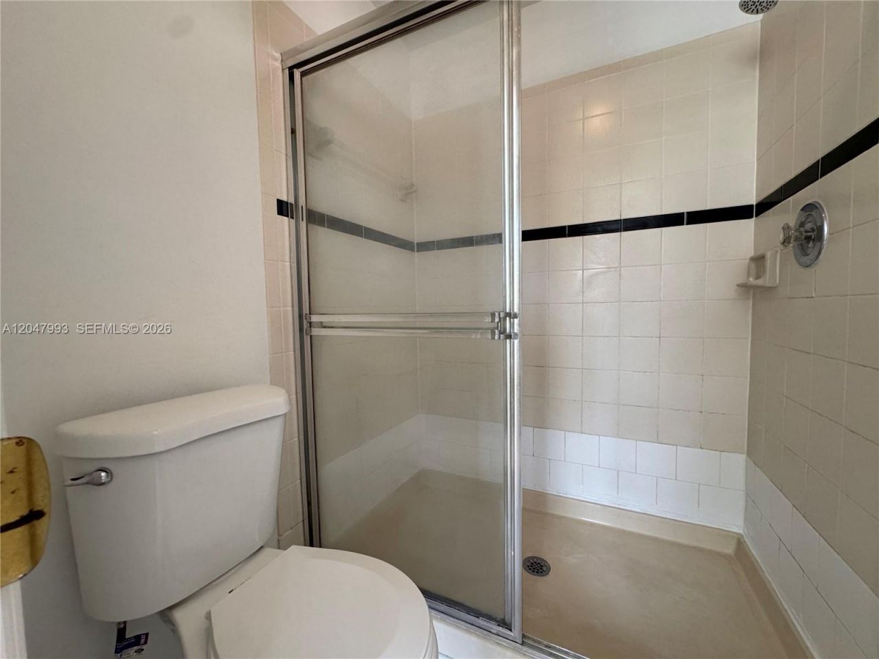 1595 Seagrape Way , Unit -, Hollywood, FL 33019 Photo