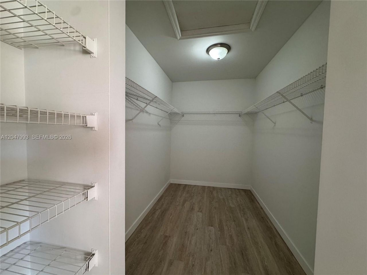 1595 Seagrape Way , Unit -, Hollywood, FL 33019 Photo