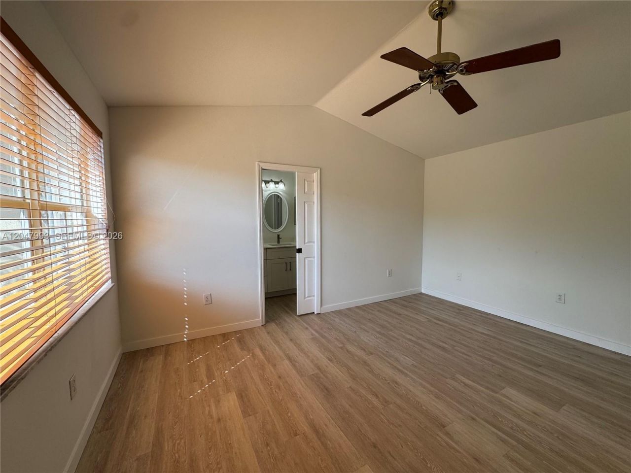 1595 Seagrape Way , Unit -, Hollywood, FL 33019 Photo