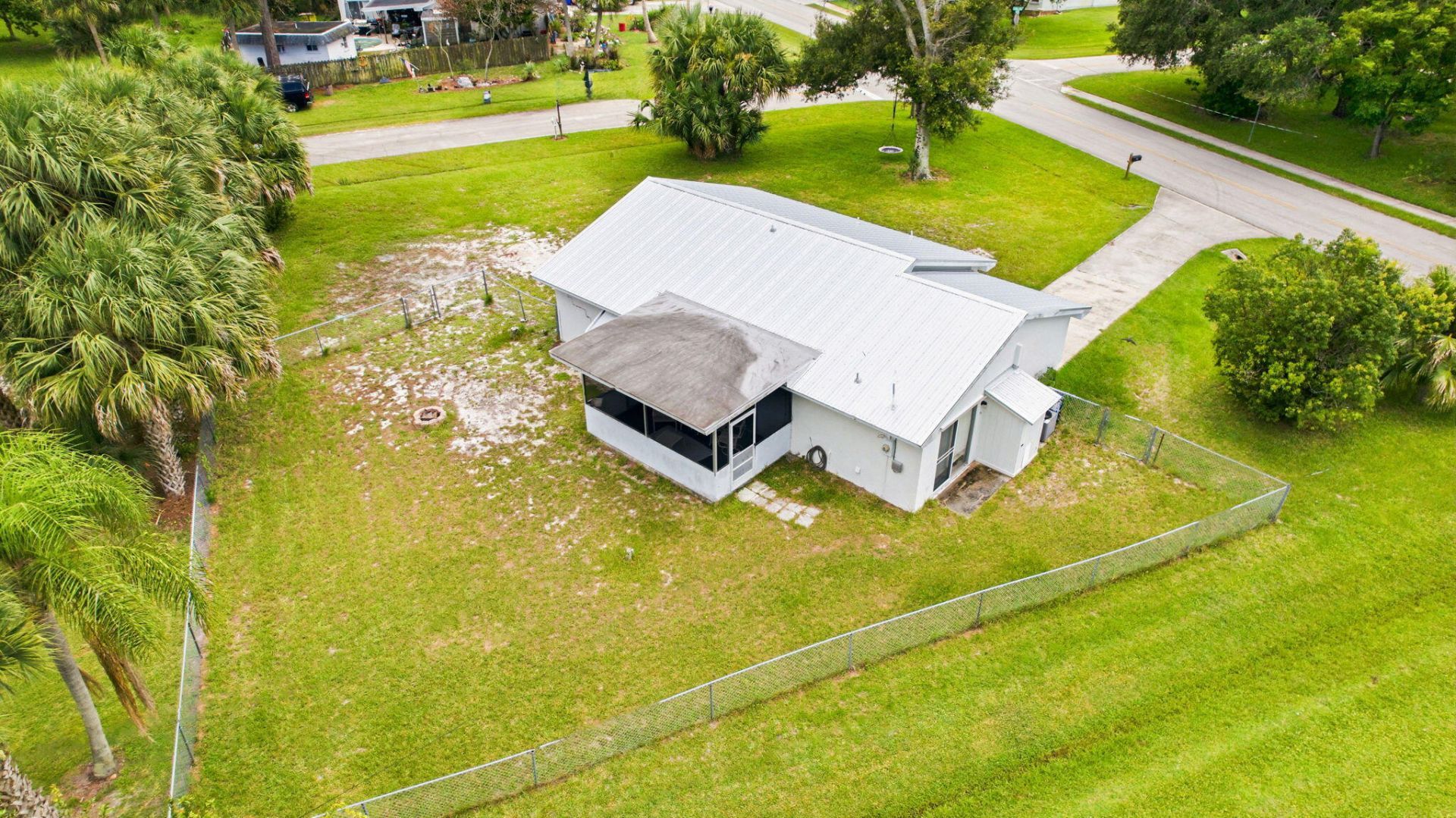273 Easy Street, Sebastian, FL 32958 Photo