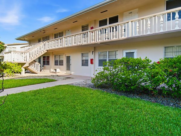 142 Norwich F, West Palm Beach, FL 33417