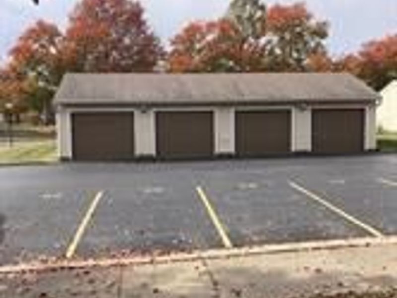 1501 Lake Pointe Way, Unit 04, Centerville, OH 45459 Photo 2
