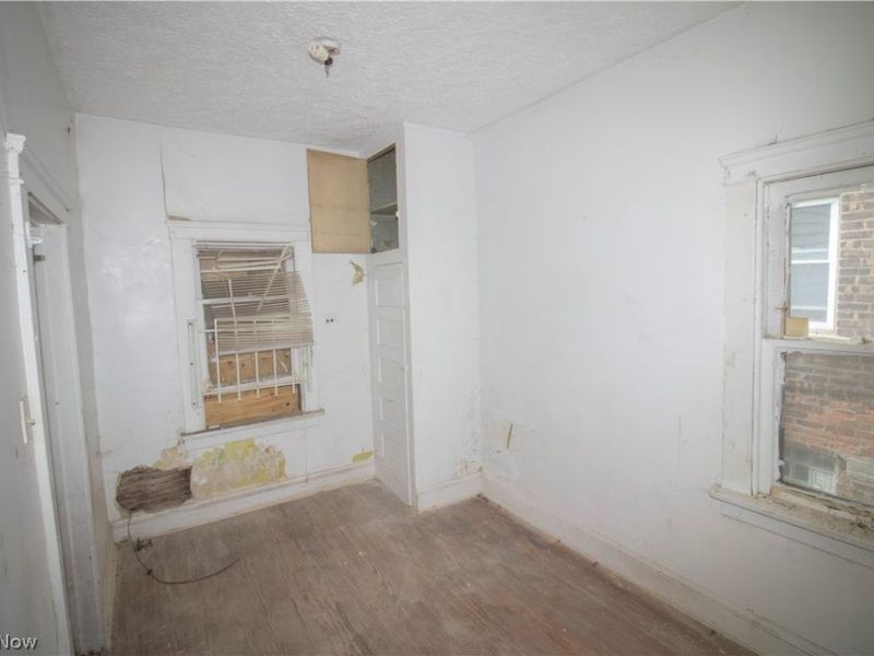 3448 E 149th Street, Cleveland, OH 44120 Photo 9