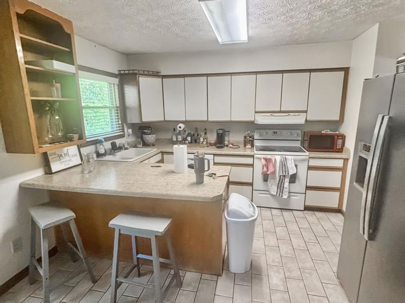 4460 E Mohave Drive, Dayton, OH 45431 Photo 3