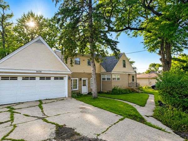 34734 N Long Avenue , Ingleside, IL 60041