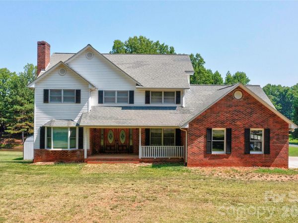 3010 Eaker Drive, Cherryville, NC 28021