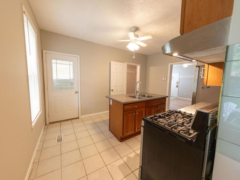 624 S Champion Avenue, Columbus, OH 43205 Photo 12