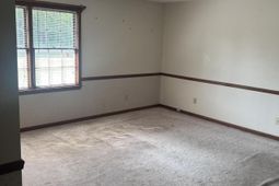 271 Hodges Drive photo 4