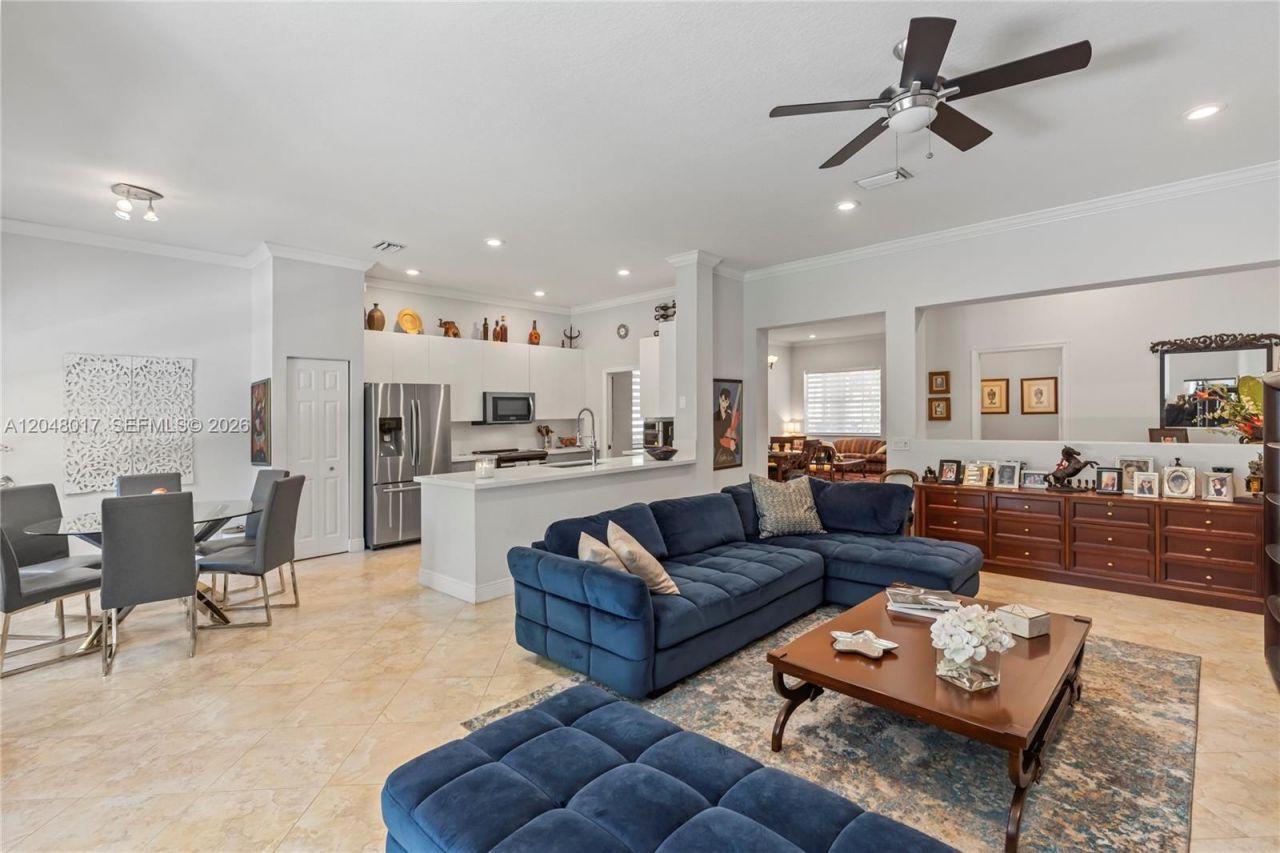 1097 Allamanda Way , Weston, FL 33327 Photo
