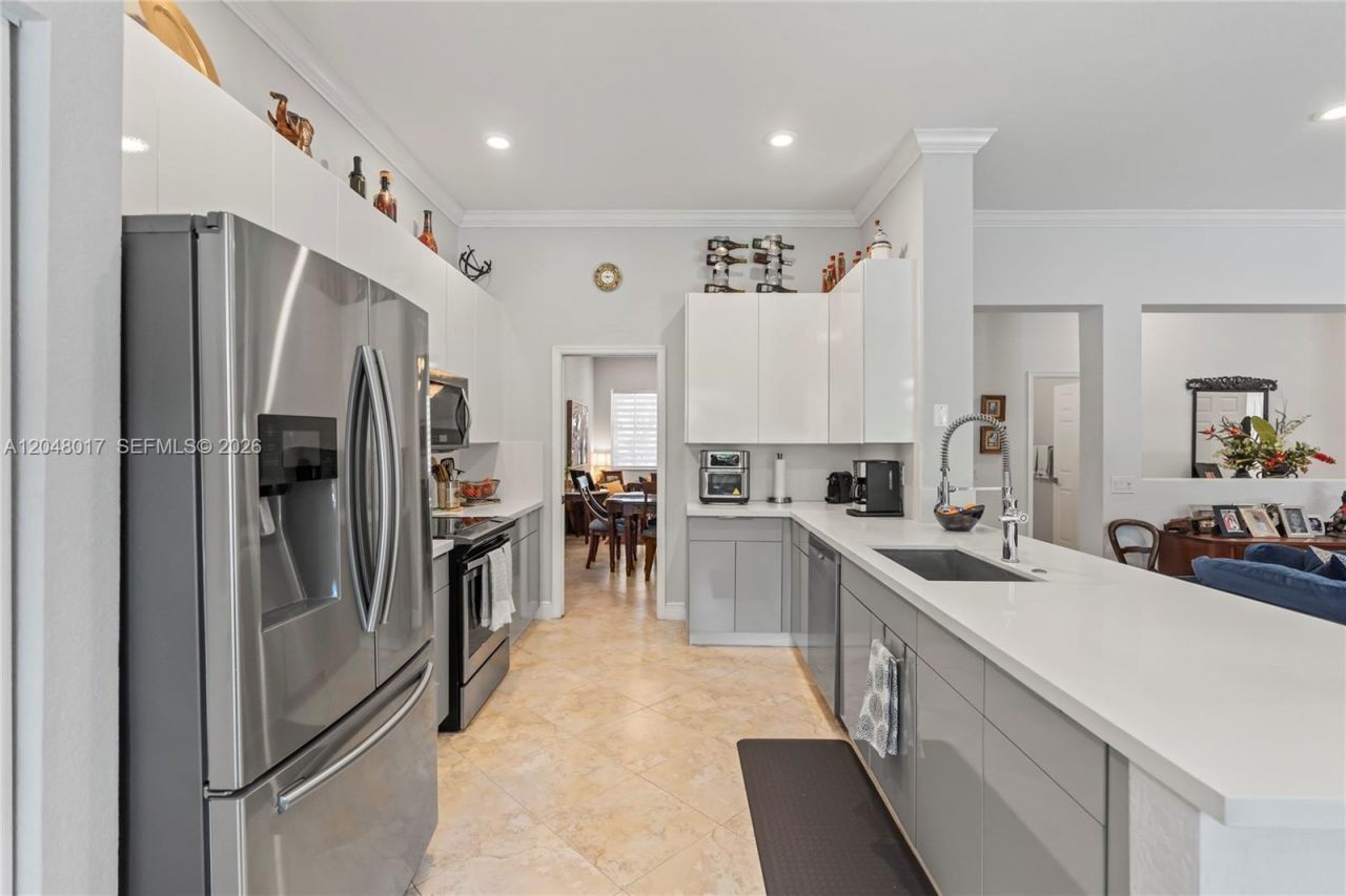 1097 Allamanda Way , Weston, FL 33327 Photo