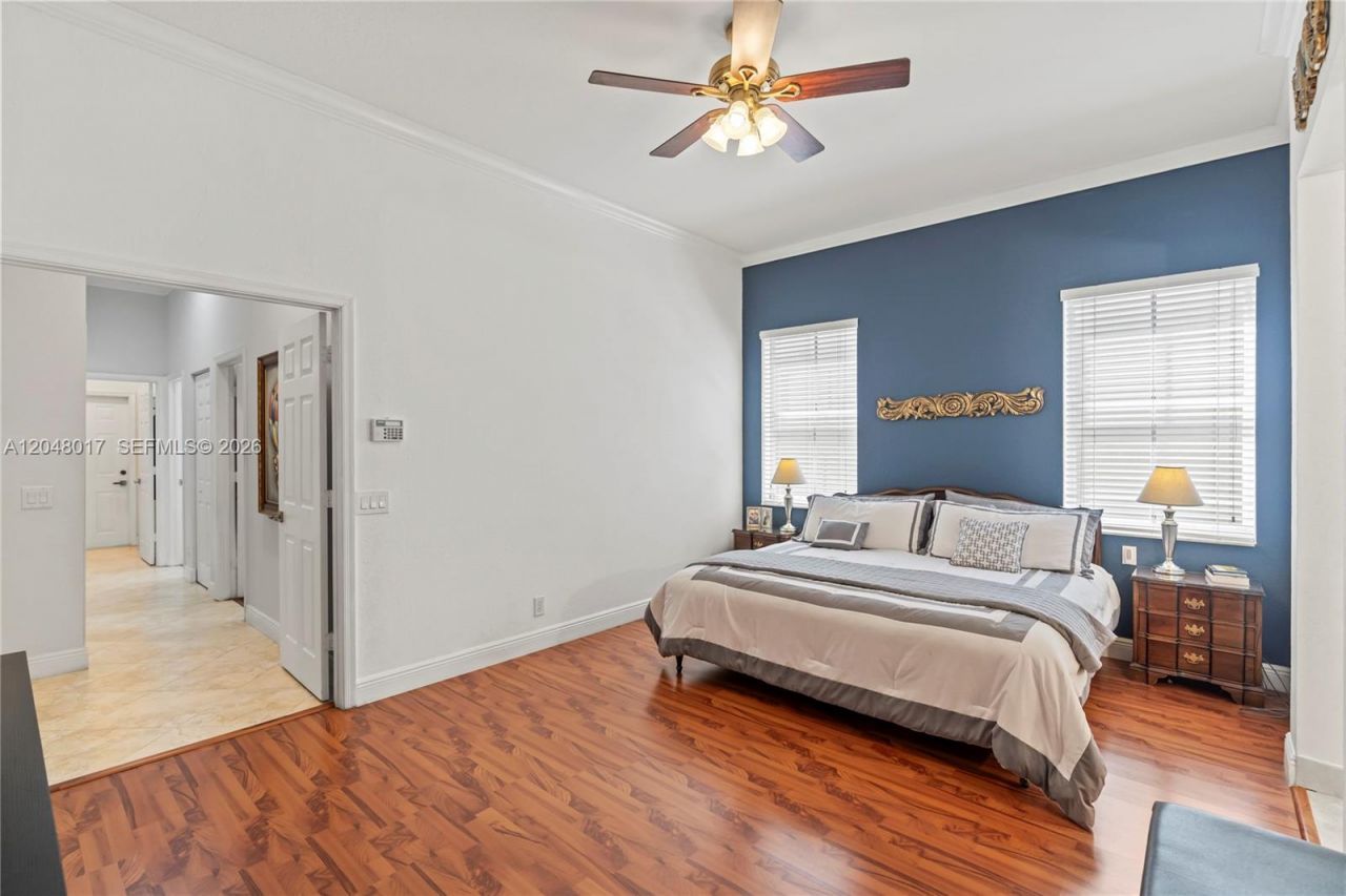 1097 Allamanda Way , Weston, FL 33327 Photo