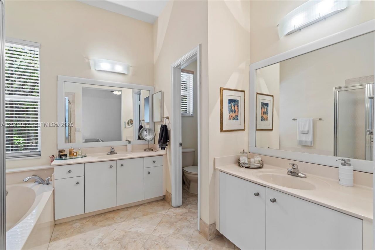 1097 Allamanda Way , Weston, FL 33327 Photo