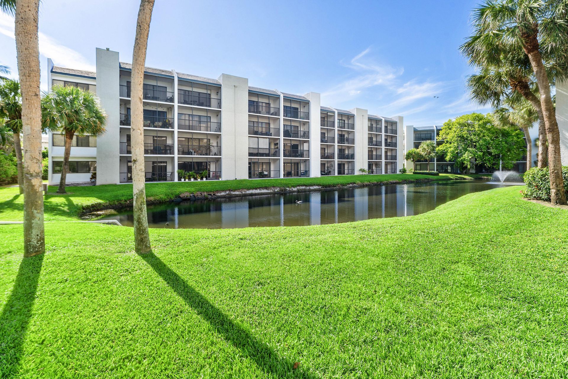 1605 S Us Highway 1, Unit D302, Jupiter, FL 33477 Photo