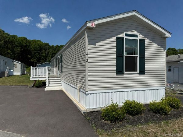412 4TH Avenue , Middletown, NY 10940