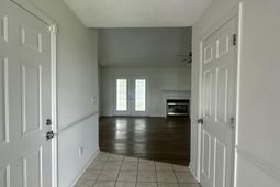 9958 Hallsford Drive photo 4