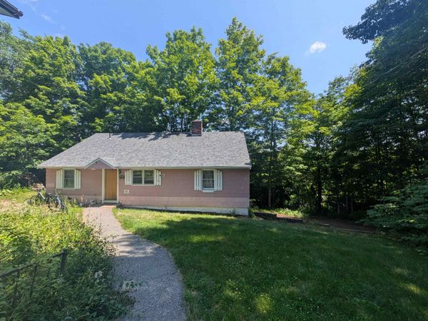 26 Weeks Street, Plymouth, NH 03264
