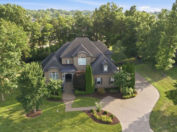1807 Eaves Ct, Nolensville, TN 37135