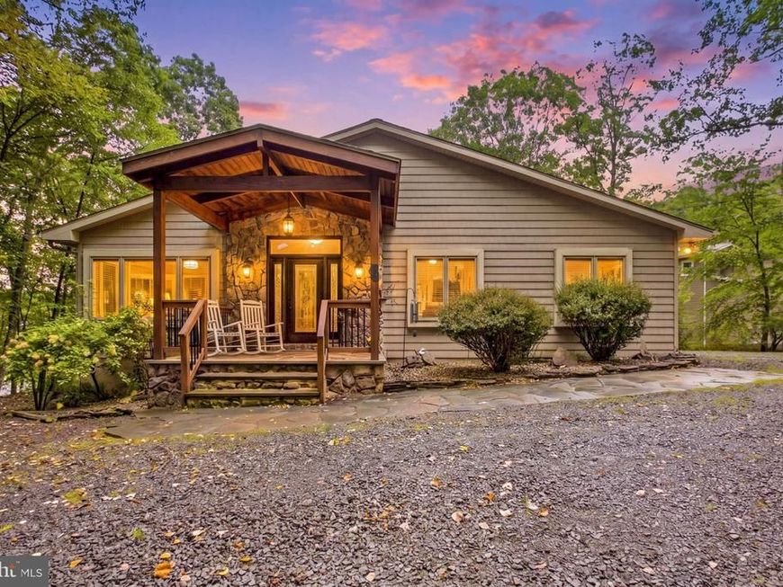 133 Corral Lane, Lords Valley, PA 18428 Main Photo