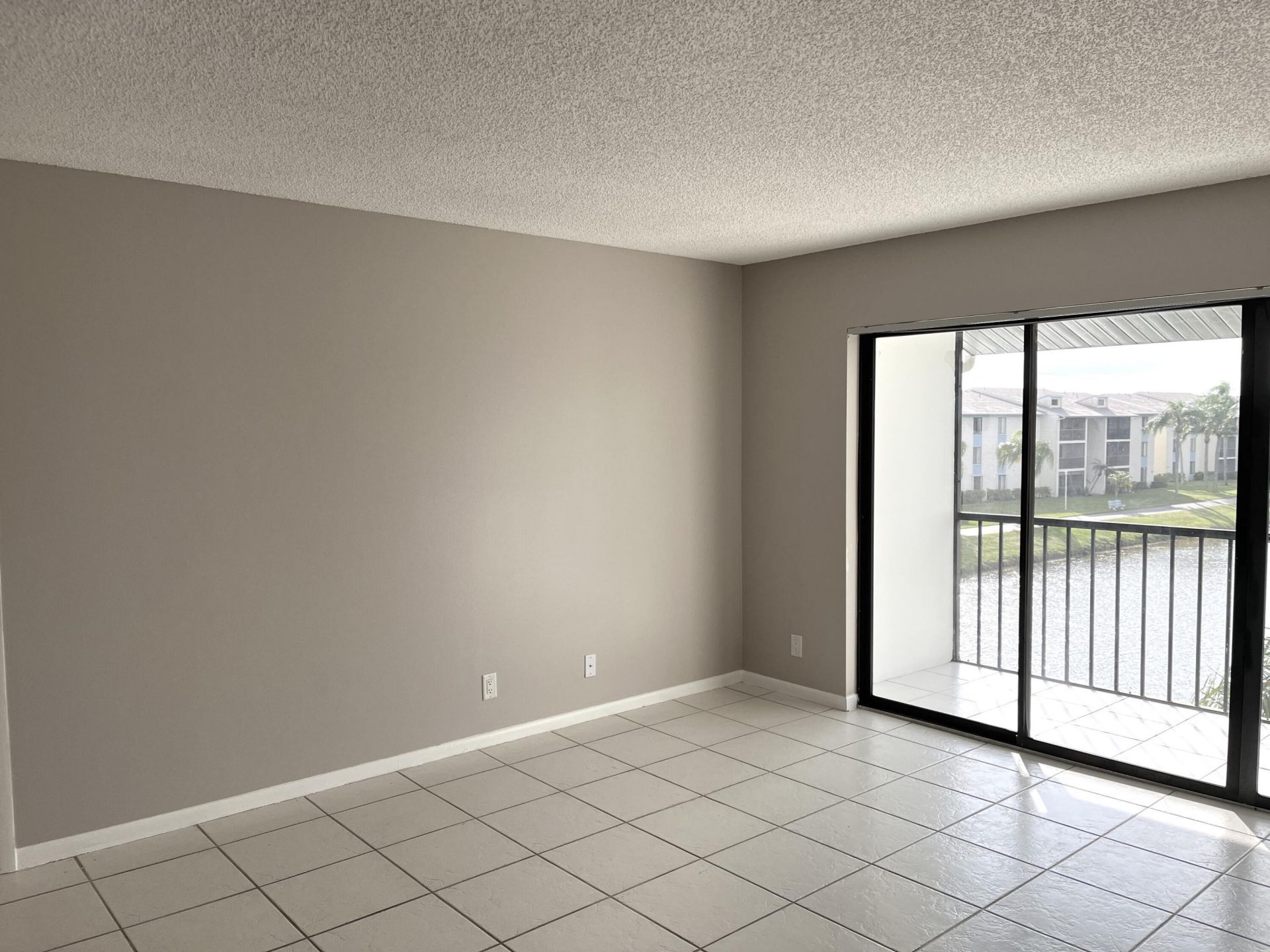 1108 Green Pine Boulevard, Unit F3, West Palm Beach, FL 33409 Photo