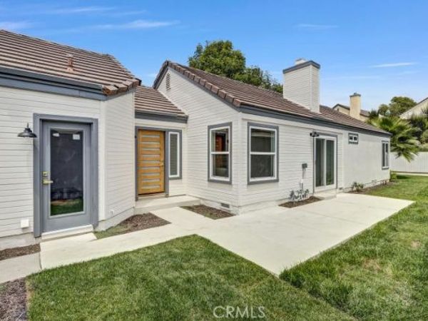 8 Misty Creek, Laguna Hills, CA 92653