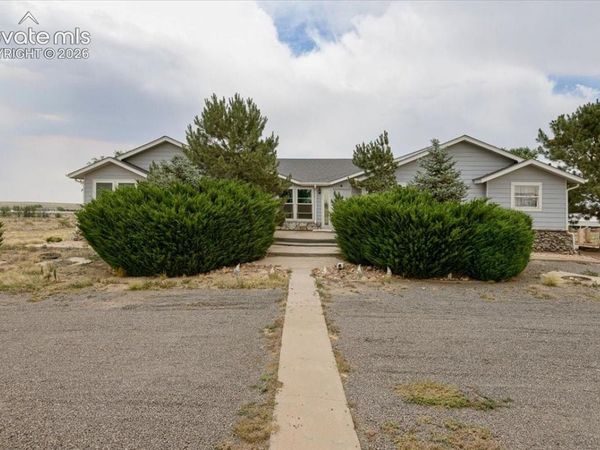 544 N Raymont Drive, Pueblo, CO 81007