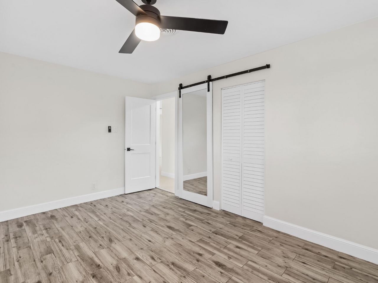 909 SE 14th Drive, Deerfield Beach, FL 33441 Photo