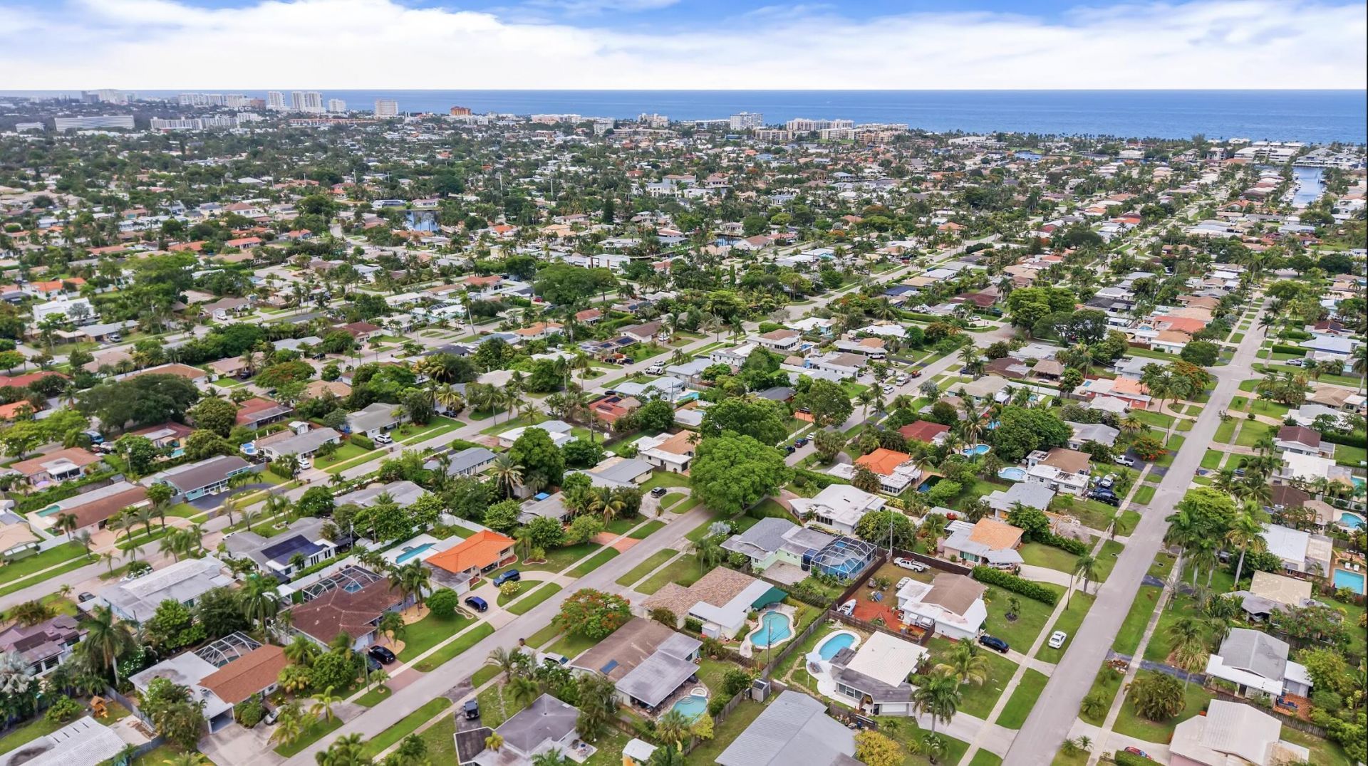 909 SE 14th Drive, Deerfield Beach, FL 33441 Photo