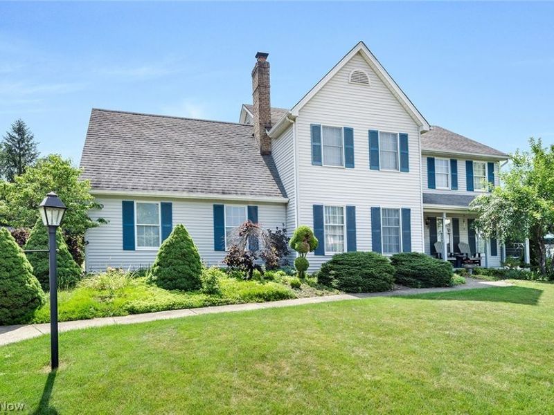 3053 Chablis Lane, Youngstown, OH 44514 Photo 2
