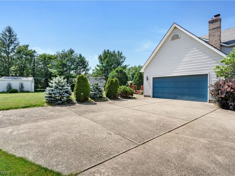 3053 Chablis Lane, Youngstown, OH 44514 Photo 46