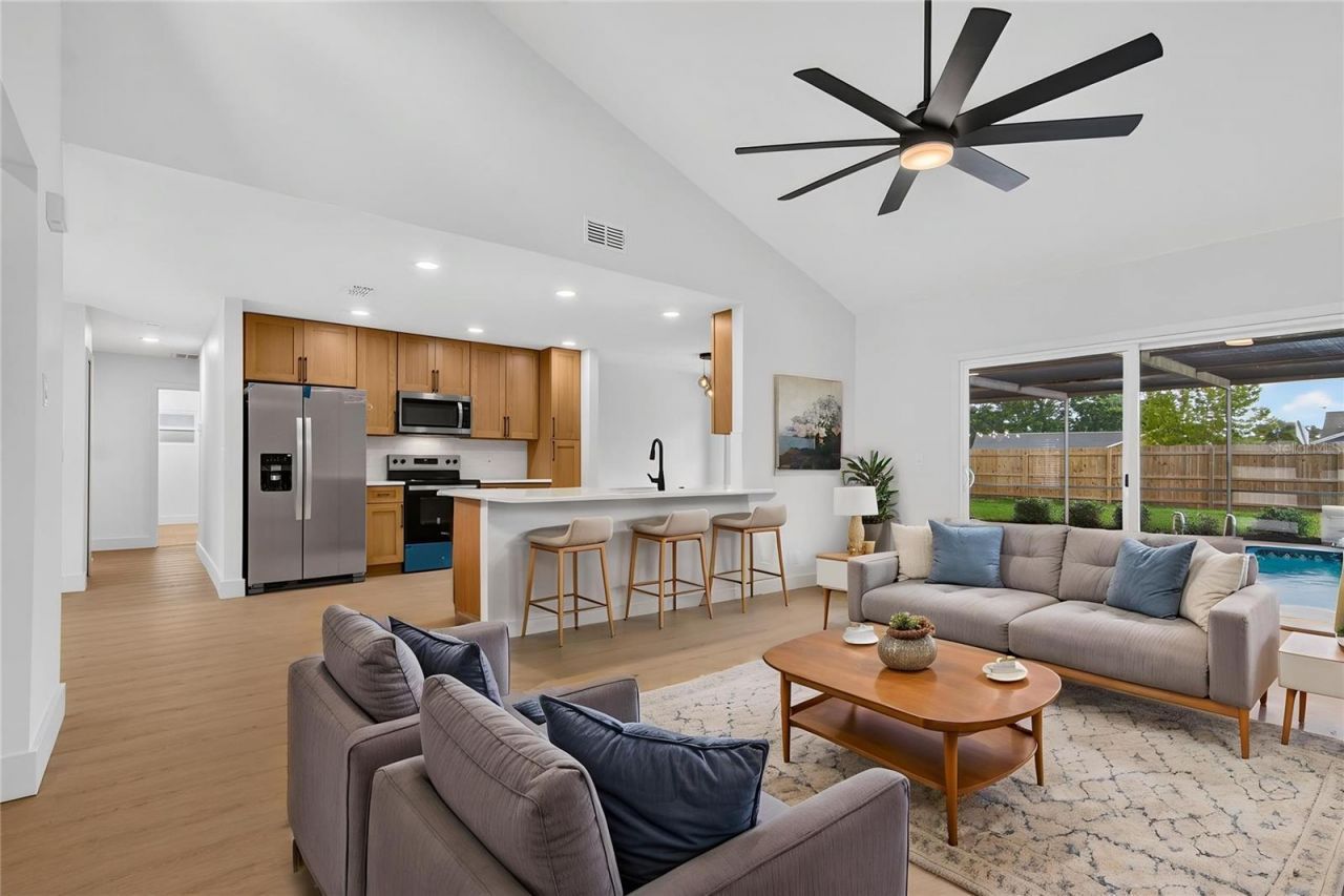 2773 Valencia Lane W, Palm Harbor, FL 34684 Photo