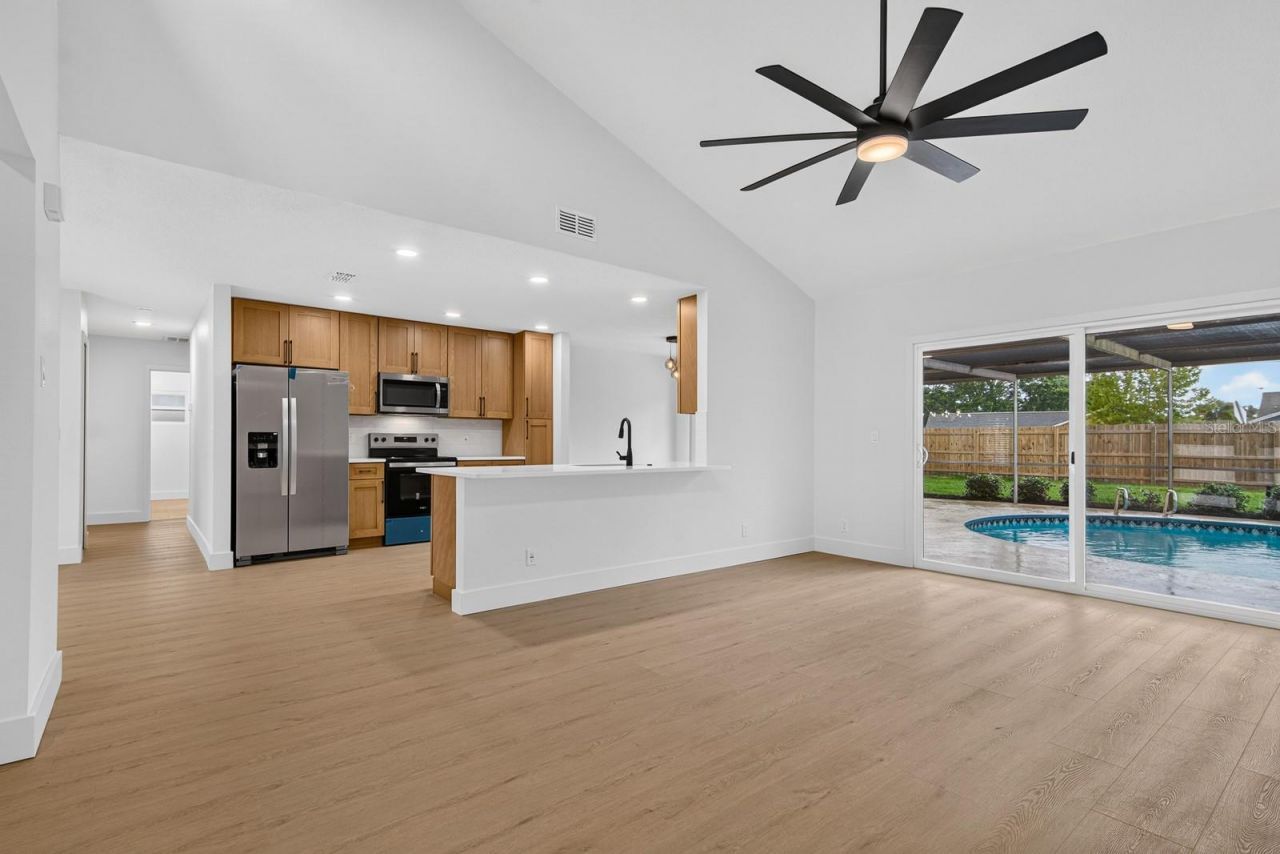 2773 Valencia Lane W, Palm Harbor, FL 34684 Photo
