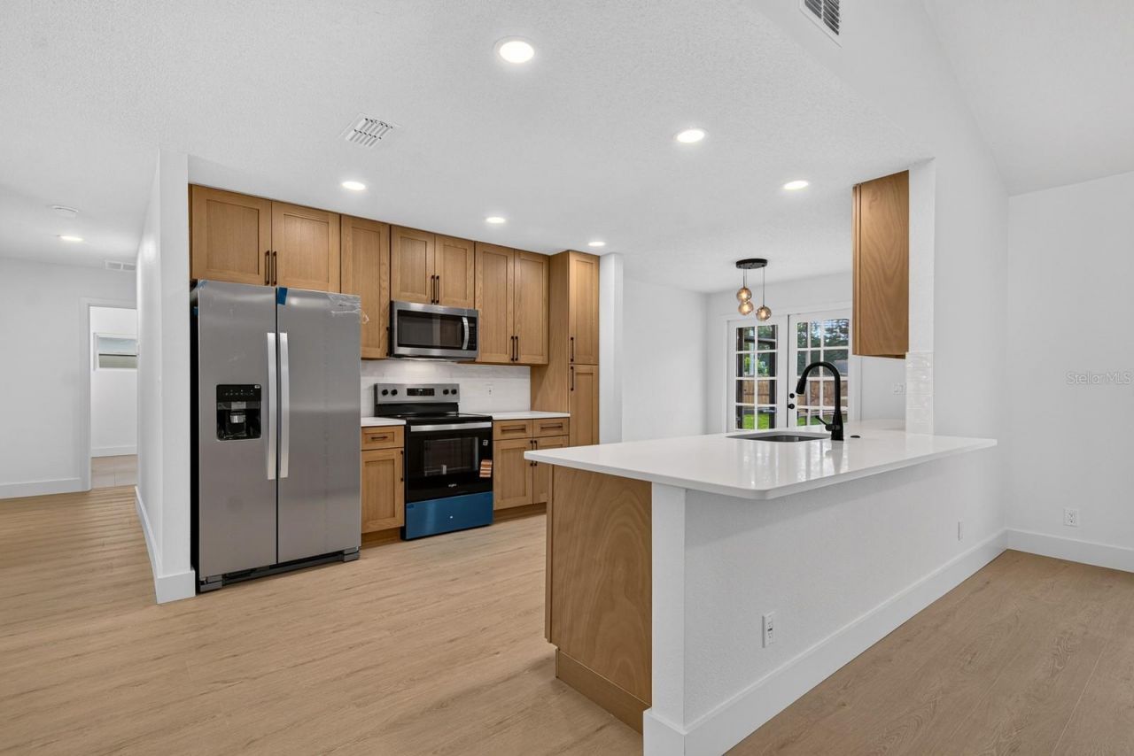2773 Valencia Lane W, Palm Harbor, FL 34684 Photo