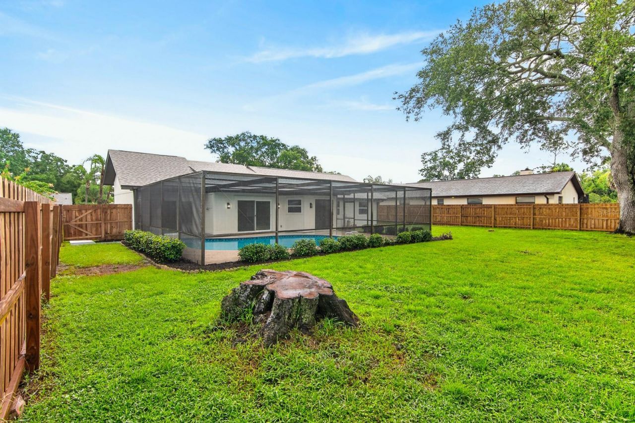 2773 Valencia Lane W, Palm Harbor, FL 34684 Photo