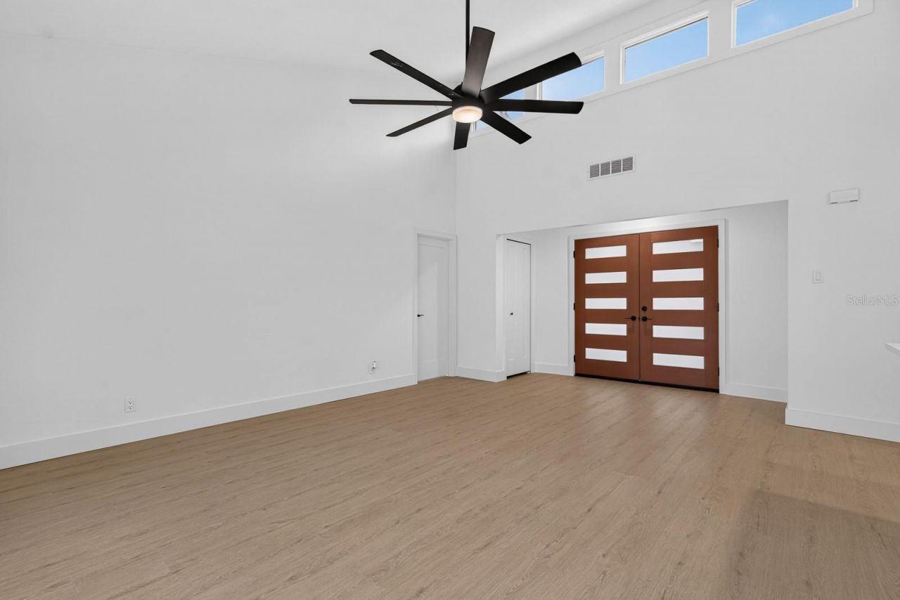 2773 Valencia Lane W, Palm Harbor, FL 34684 Photo